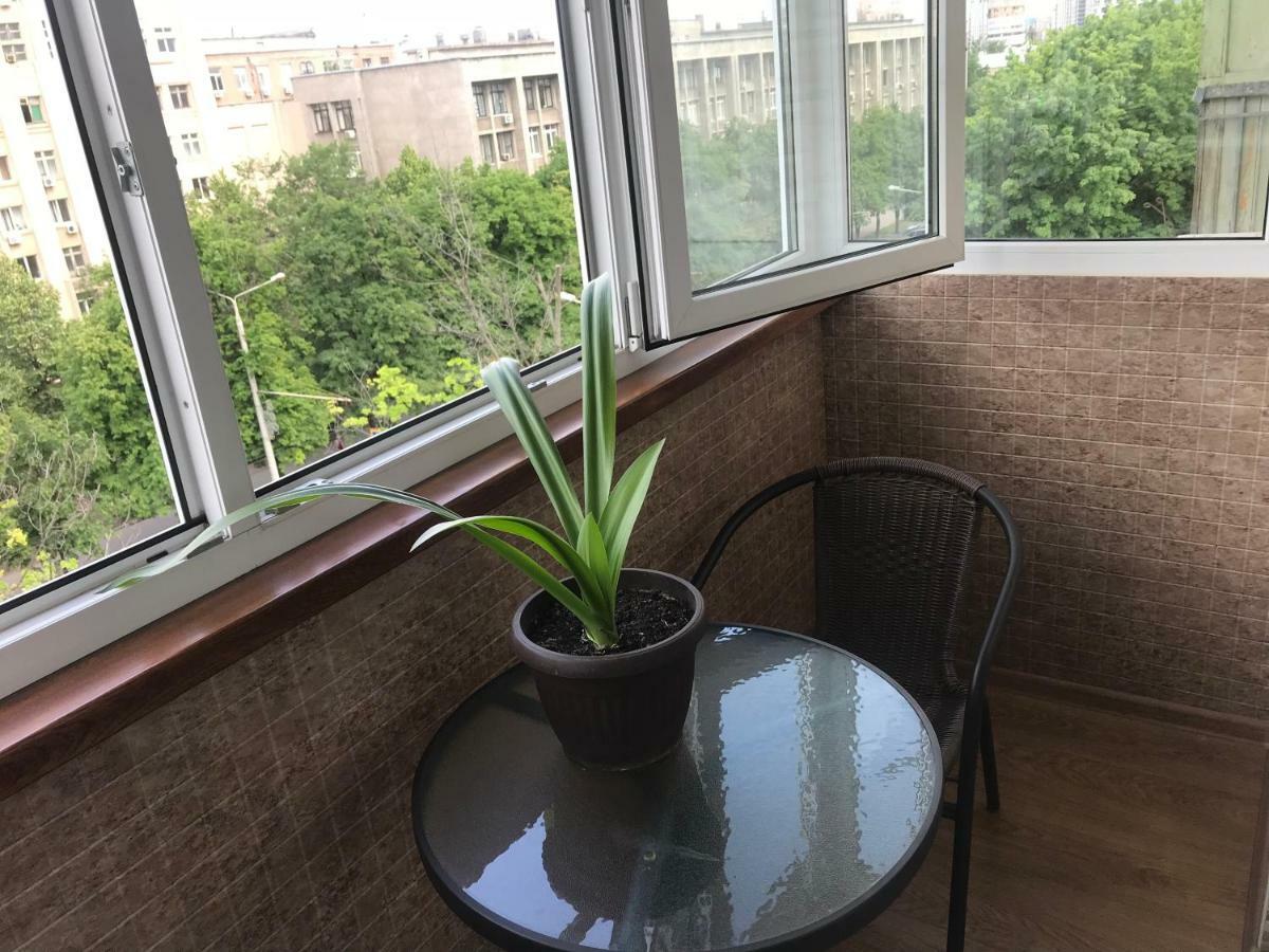 New Apartments With Panoramic Views On Avenue Nauky 카리프 외부 사진