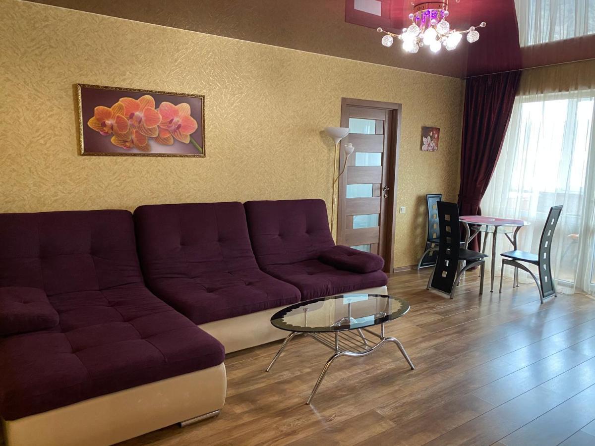 New Apartments With Panoramic Views On Avenue Nauky 카리프 외부 사진